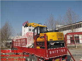 寶鼎小型挖掘機(jī)械
