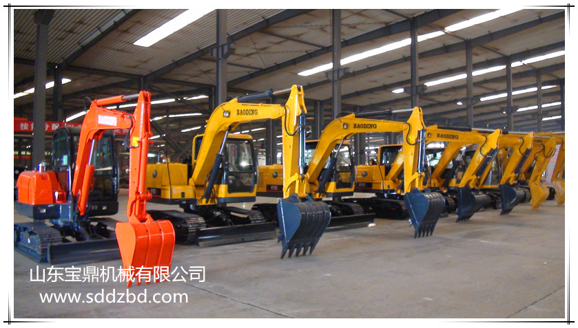 山東寶鼎挖掘機(jī)企業(yè)小型挖掘機(jī)械產(chǎn)品