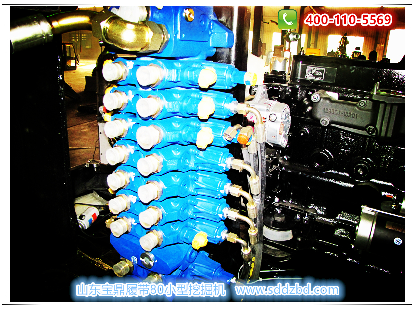 山東寶鼎履帶80小型挖掘機械產品
