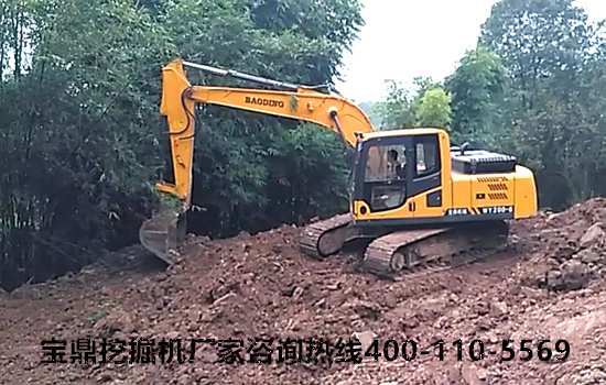 寶鼎挖掘機廠家雨季停放指導