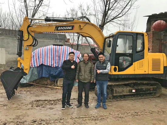 寶鼎挖掘機90挖掘機設(shè)備