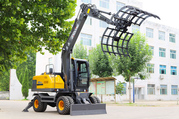 挖掘機(jī)抓木機(jī)寶鼎95車(chē)型.jpg