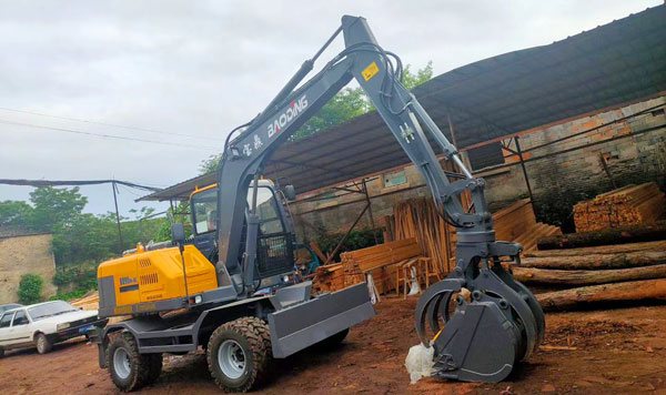 寶鼎抓木機(jī)95車型.jpg