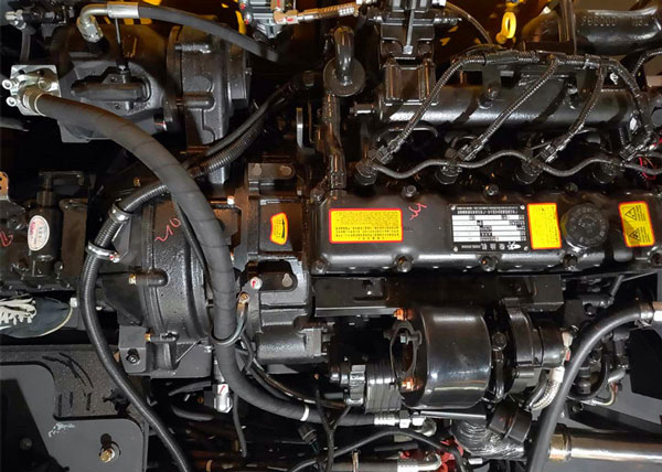 62.5kw玉柴發(fā)動機(jī).jpg