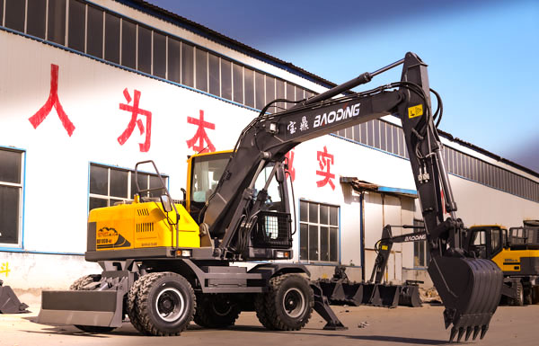 寶鼎105輪式挖掘機.jpg